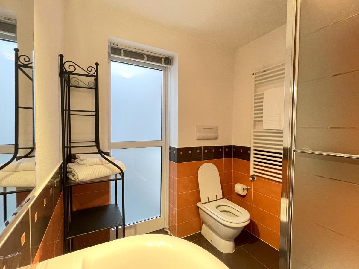 Accomodo Mit48 Trivanotortona Apartman Milánó Kültér fotó