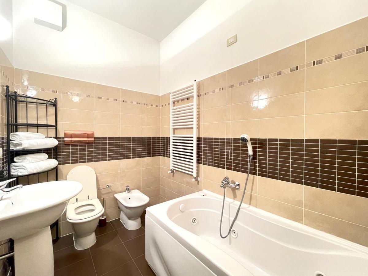 Accomodo Mit48 Trivanotortona Apartman Milánó Kültér fotó